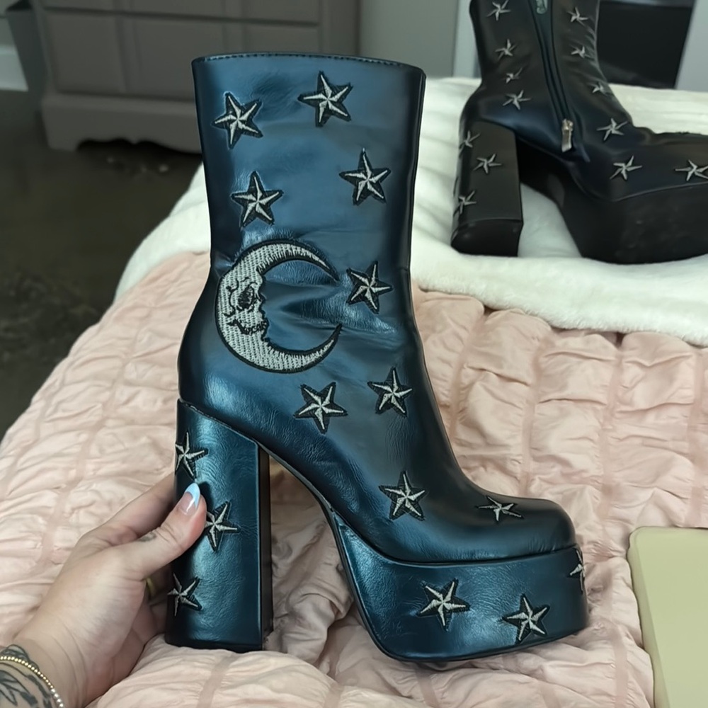 Dreams of Mooncraft Heeled Boots with Chunky Platform